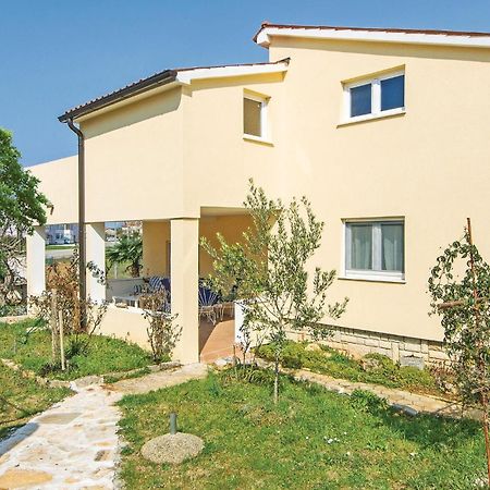 Awesome Apartment In Fazana With Wifi Exterior foto